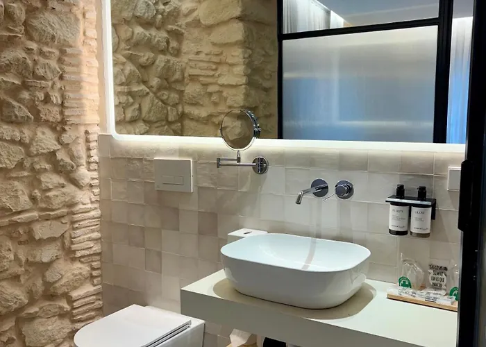 Serawa Hotel 4*